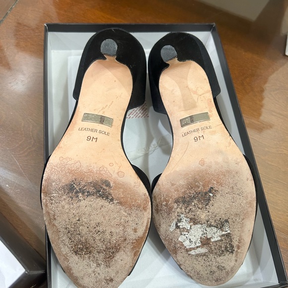 BADGLEY MISCHKA Salsa Black Satin Embellished Peep Toe d'Orsay Pumps. 9M - Picture 10 of 11